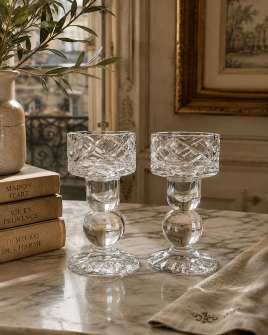 Par de candelabros de cristal Rogaska antiguos