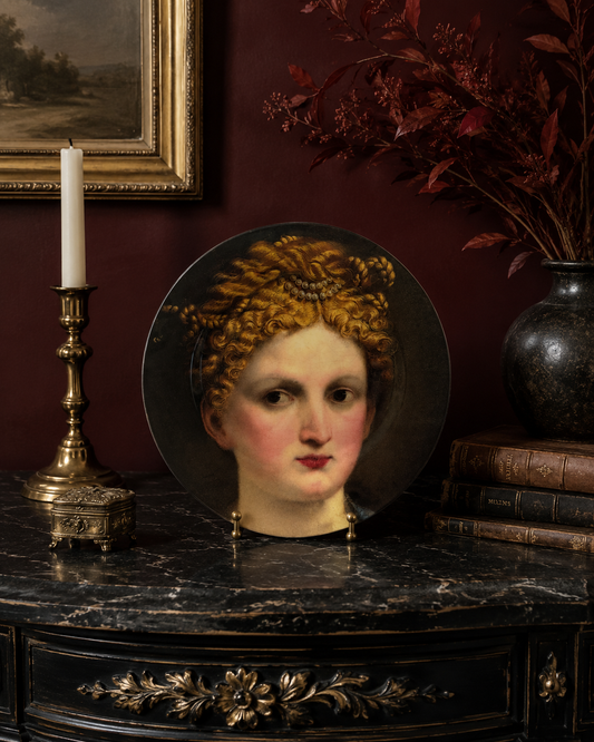 Classical Lady Portrait Resin Plaque – Renaissance-Inspired Décor