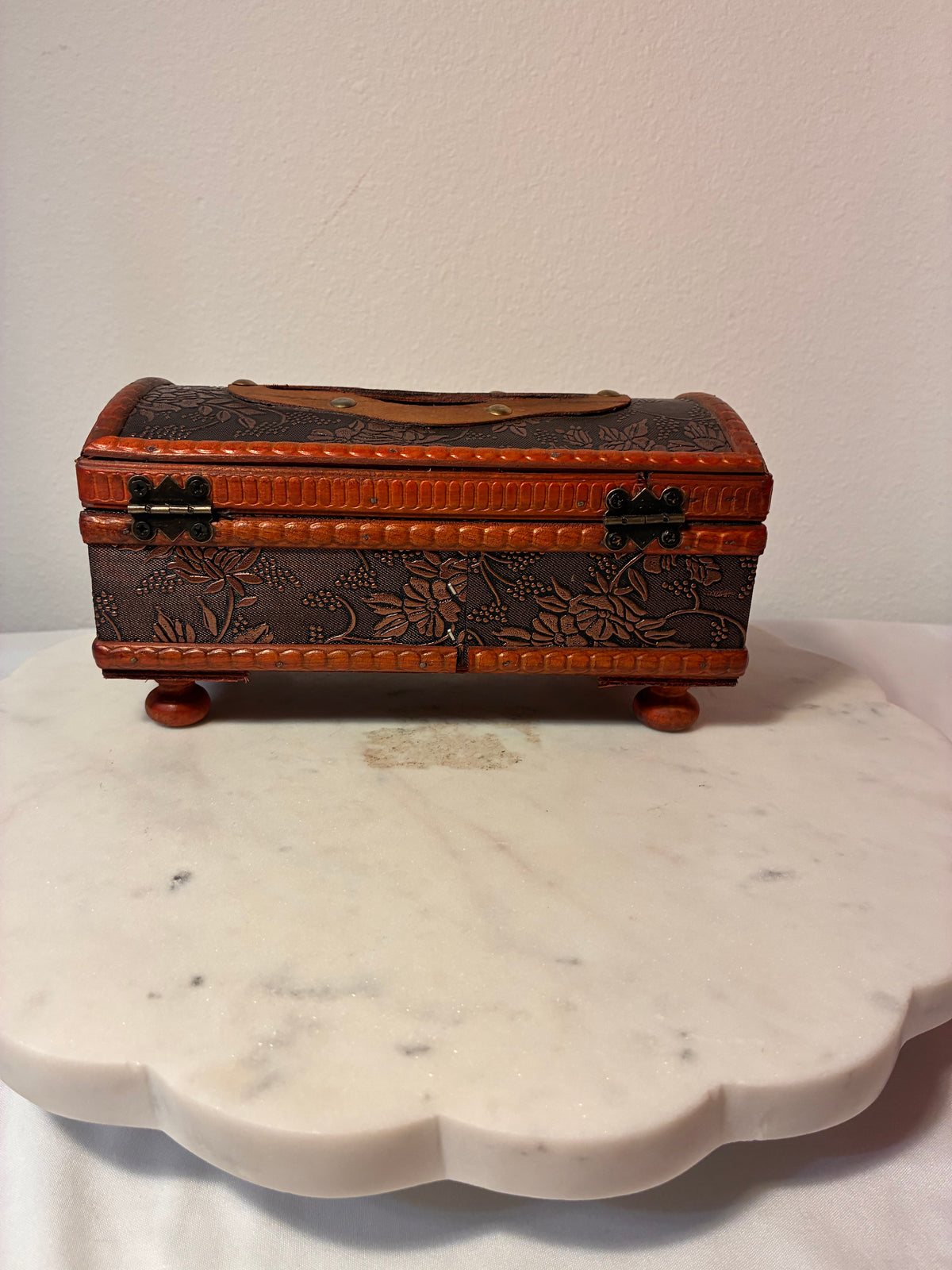 Vintage Embossed Floral Wooden Tissue Box Holder